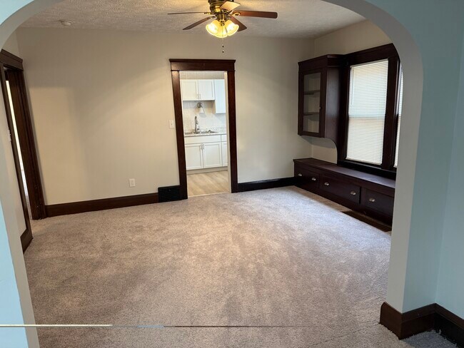 Photo - 11916 Browning Ave Unidad Lower