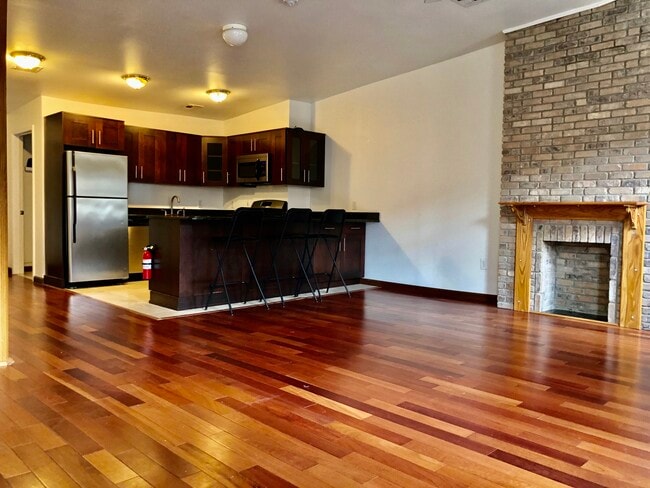 Photo - 234 2nd St Unit 3