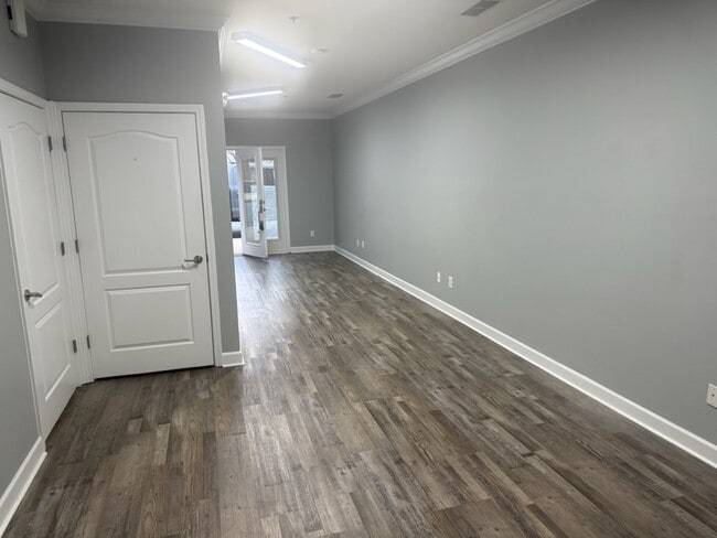 Photo - 1559 N Redhawk Dr