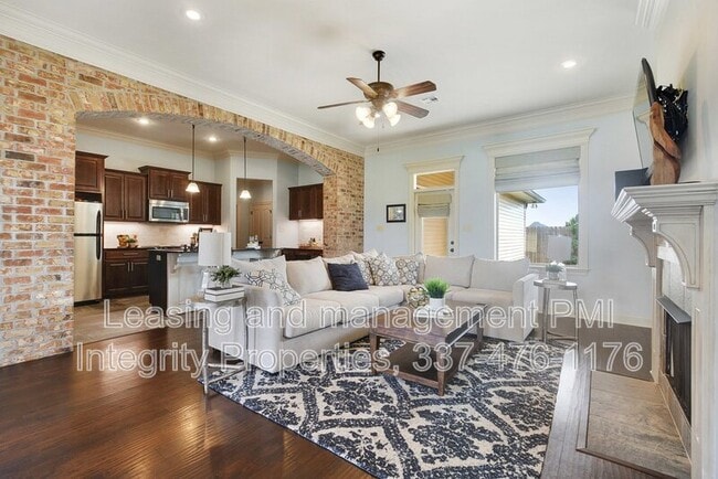 Photo - 308 Overbrook Dr