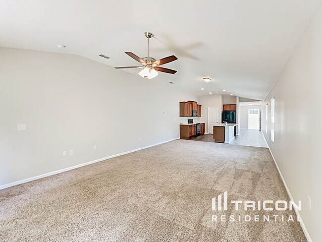 Photo - 8048 Meadow Walk Ln