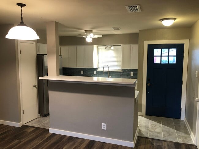 Kitchen - 9633 Chukar Cir