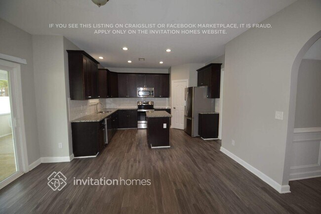 Photo - 549 Meredith Court