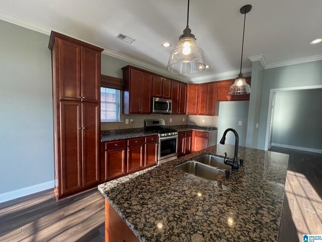 Photo - 295 Creekside Ln