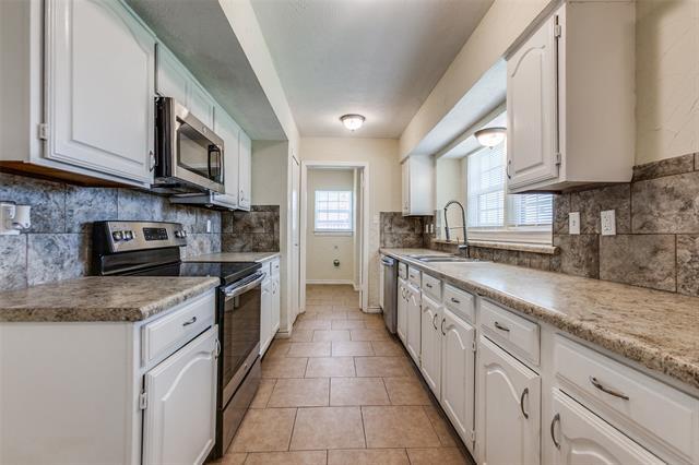 Photo - 8117 Kensington Dr