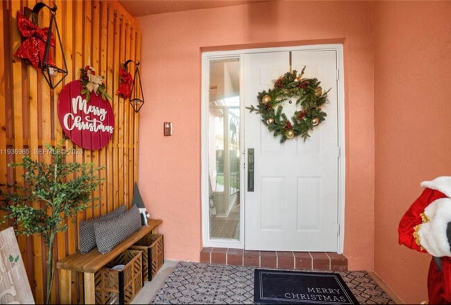 Photo - 8165 Pelican Harbour Dr