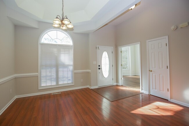 Photo - 26 Tahoe Cir