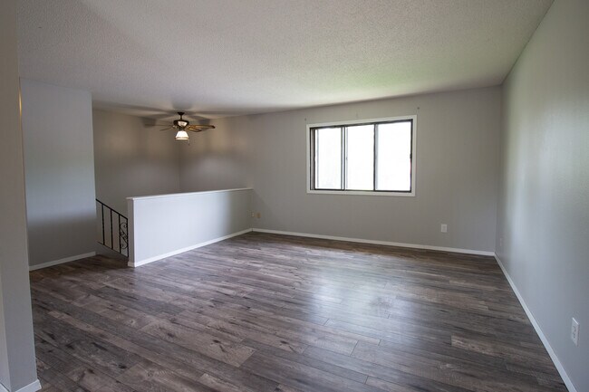 Photo - 1000 Lakota Ave