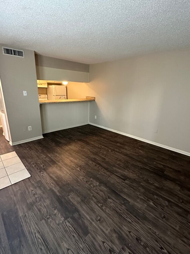 Photo - 1BD/1BA Condo located on the Germantown/Memphis Line! Unit 3