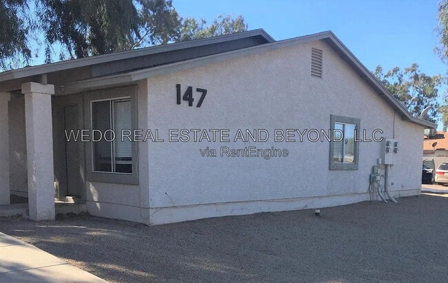 Building Photo - 147 W Inglewood St Unit 2
