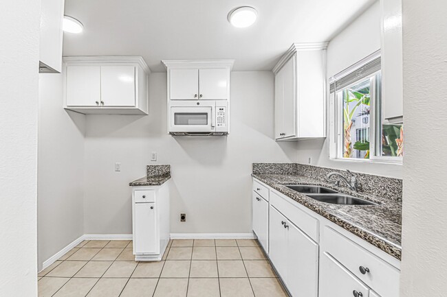 Photo - 67 Alamitos Ave Unit 04