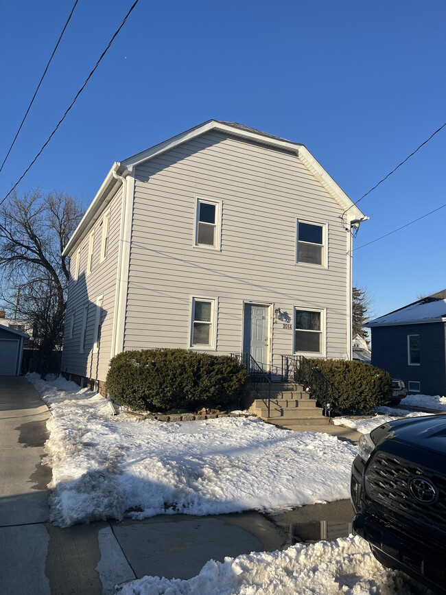 Photo - 2014 45th St Townhome