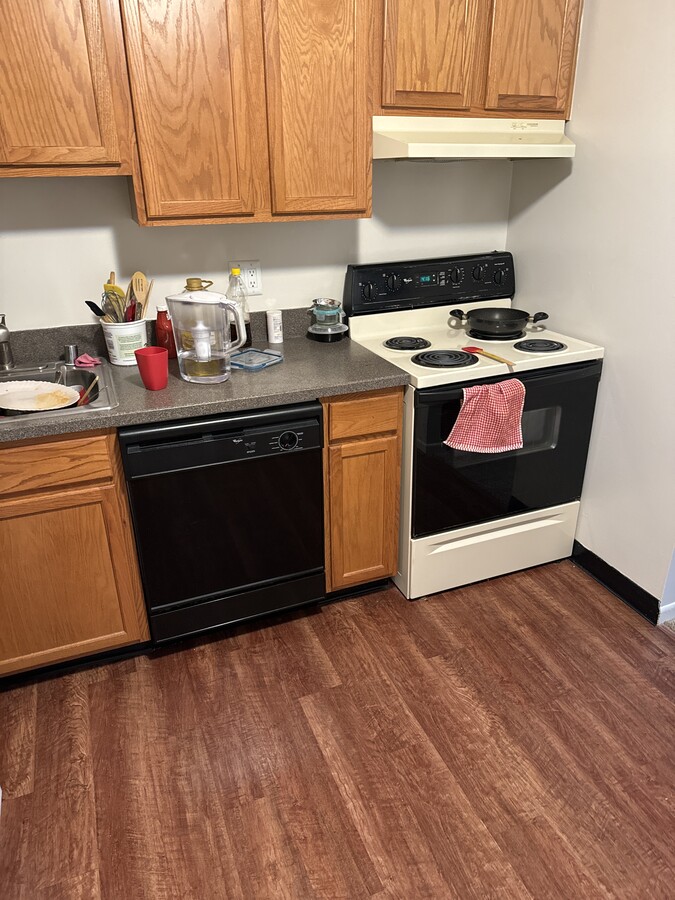 Kitchen - 3355 N Chatham Rd Apartment Unit 3355