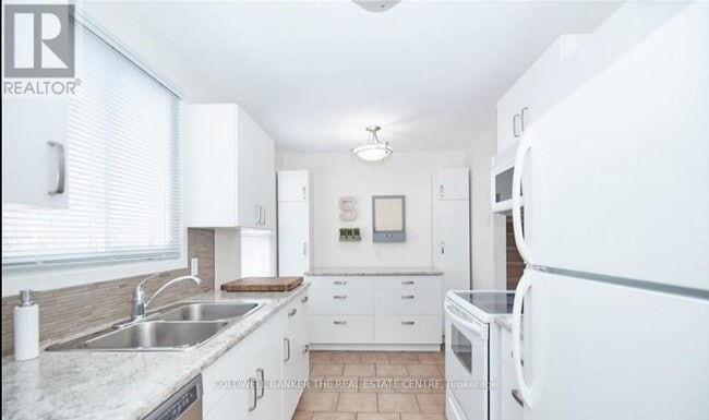 Photo - 74 Allan Dr