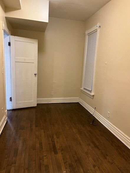 Photo - 1936 N Kimball Ave Unit 1