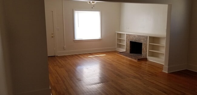 Photo - 918 North 8th St