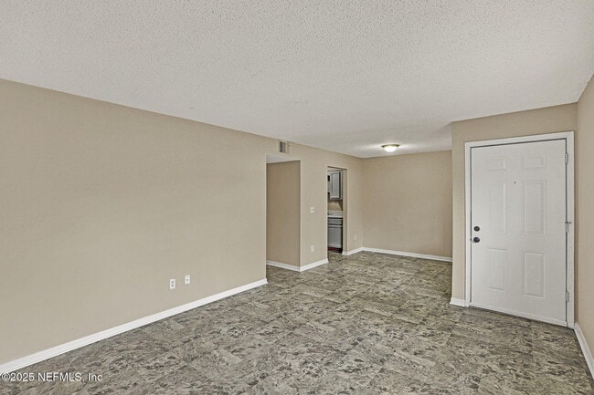 Photo - 475 Crabapple Ct Unidad A