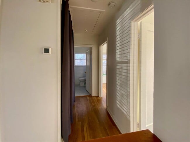 Photo - 7111 Grover Ave