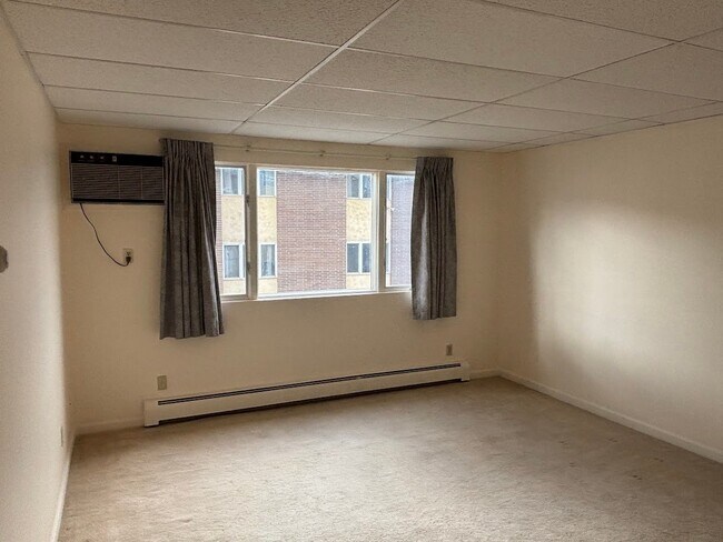 Photo - 215 E 6th Ave Unidad Apartment 17