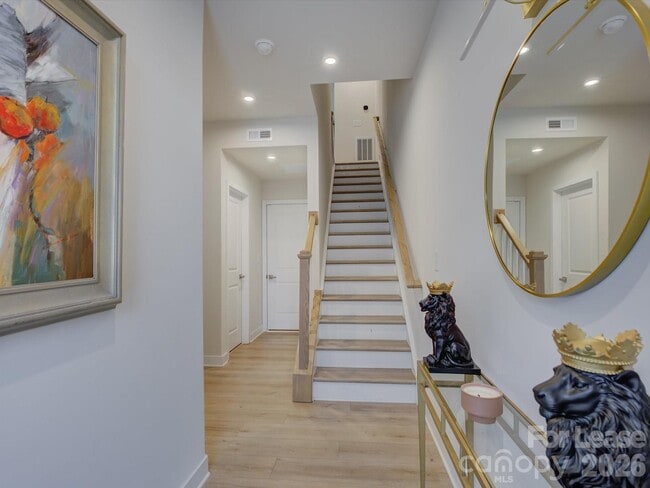 Photo - 6112 Station Crossing Ave