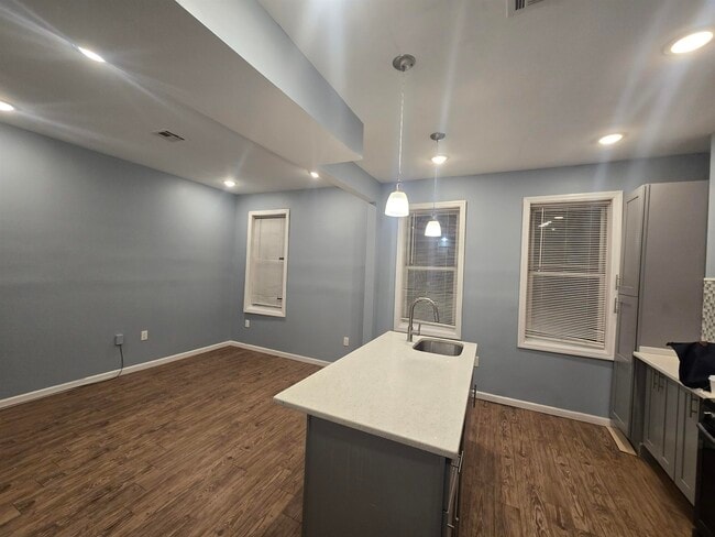 Photo - 1401 27th St Unit 1