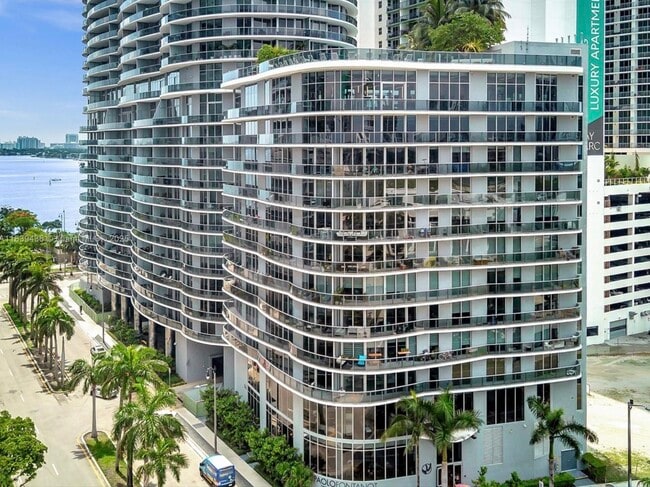 Photo - 488 NE 18th St