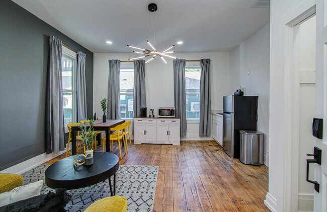 Photo - 1811 Washington Ave Unit SI ID1539415P