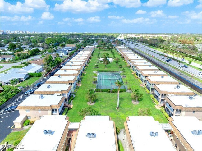 Building Photo - 1400 Pompei Ln Unit 21 Rental