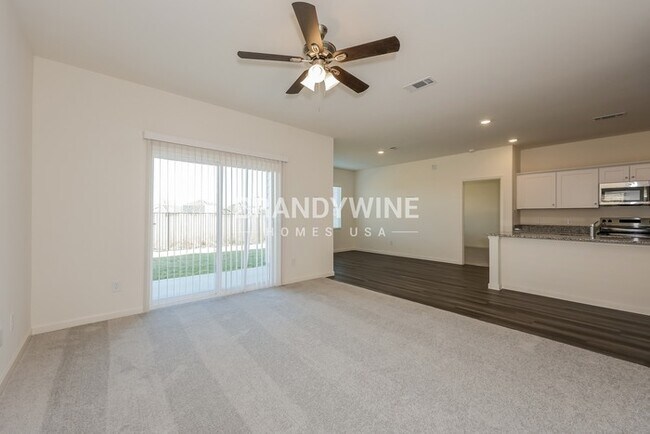 Photo - 8348 Sniptoe Dr