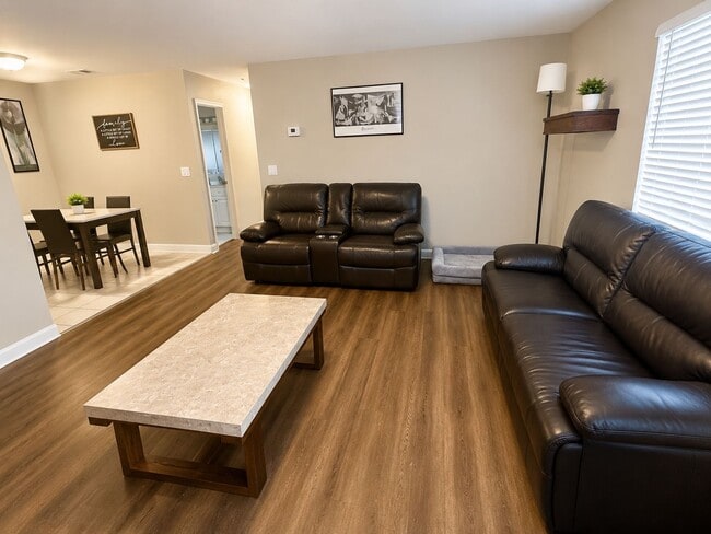 287 Ruskin St Unit RUSK287