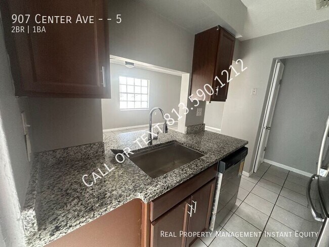 Photo - 907 Center Ave Unit 5