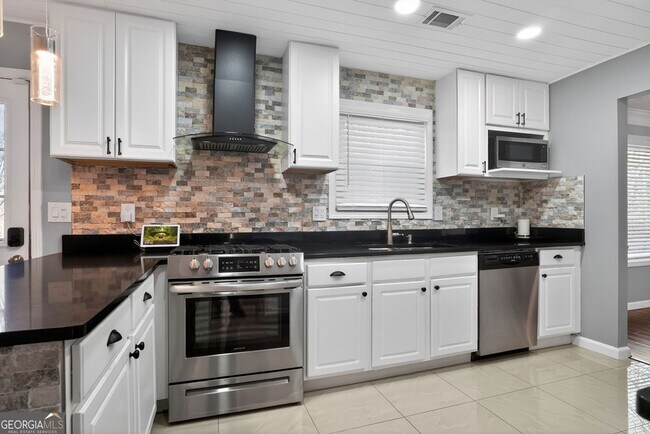 Photo - 1234 Carriage Trace Cir