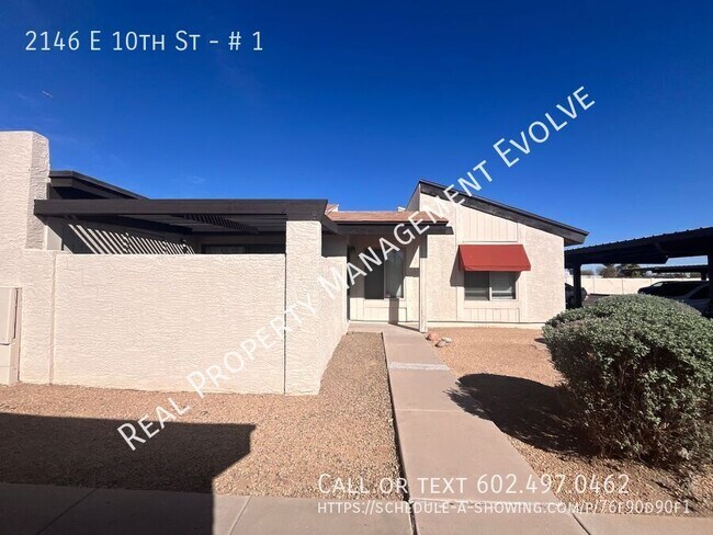 Photo - 2146 E 10th St Unidad # 1
