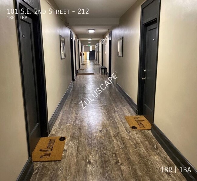 Photo - 101 SE 2nd St Unit 212
