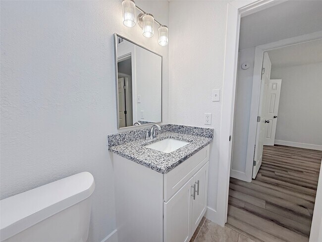 Photo - 1016 E Walker St Unit 1