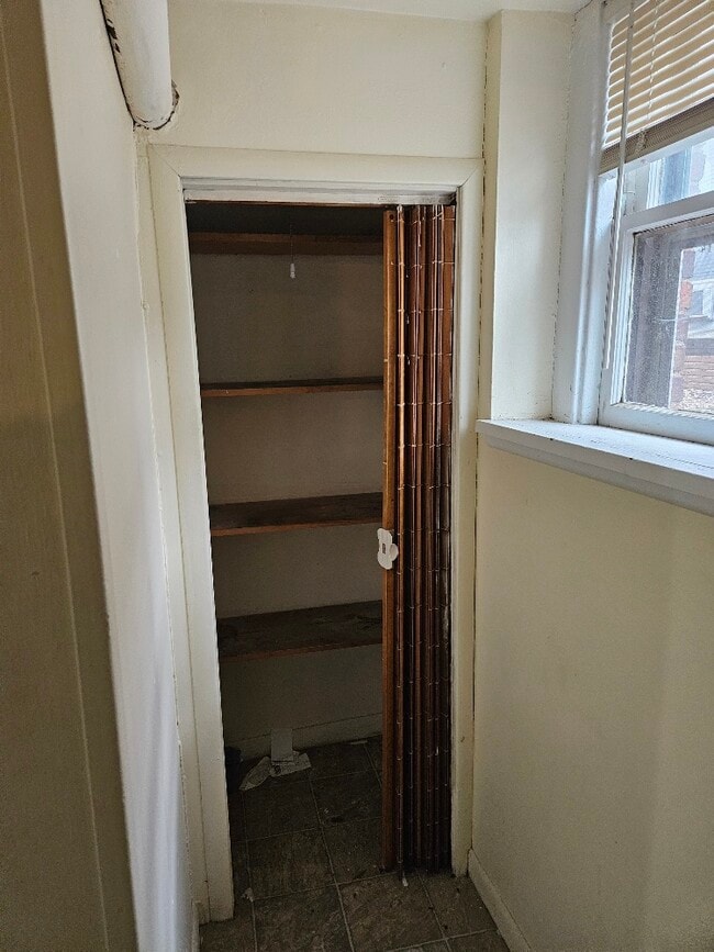 Photo - 603 W Green St