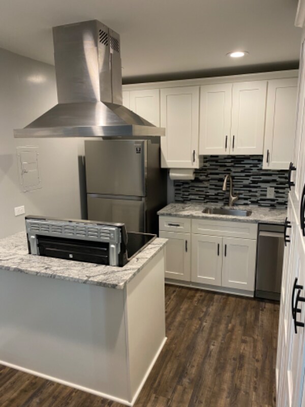 5606 Spotswood Dr Condo Condo for Rent in Lyndhurst, OH