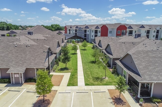 Park Residences Plano 55+ Cottages & Apartments