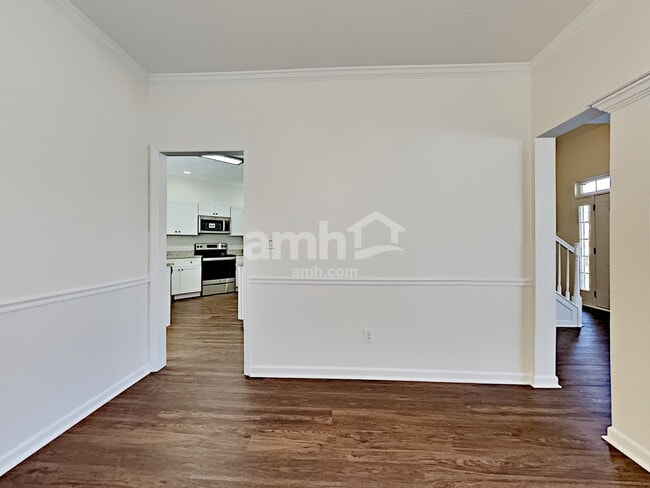 Photo - 509 Bancroft Way