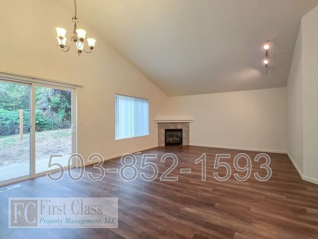 Photo - 13170 SW Menlor Ln