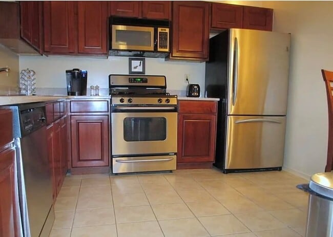 Photo - 29 Walnut St Unit 13E