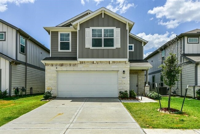Building Photo - 11627 Braemar Village Dr Rental