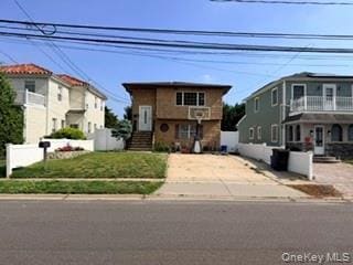 23 W Alhambra Ave