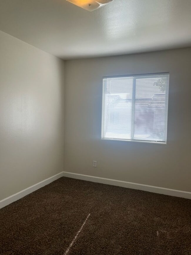 Photo - 1218 Reddick Ln Unit 3