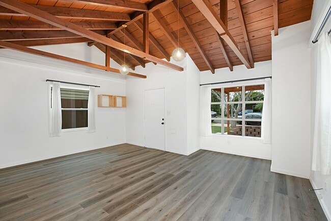 Photo - Upgraded 2br Coronado House, Bonus Room, Yard & Garage!