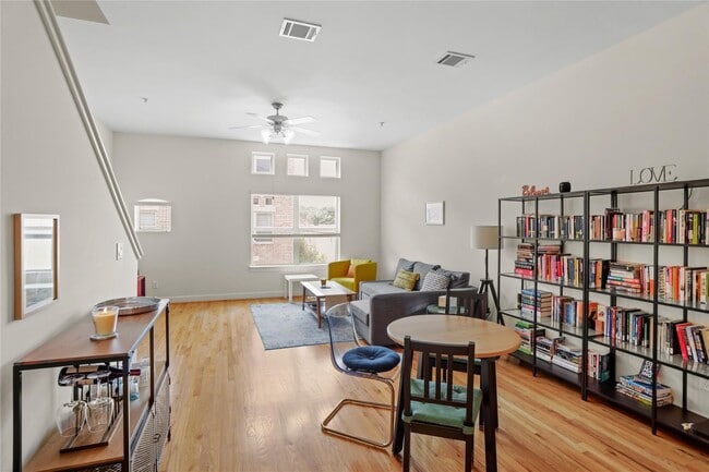 Photo - 2710 Hullsmith Dr Unit 604