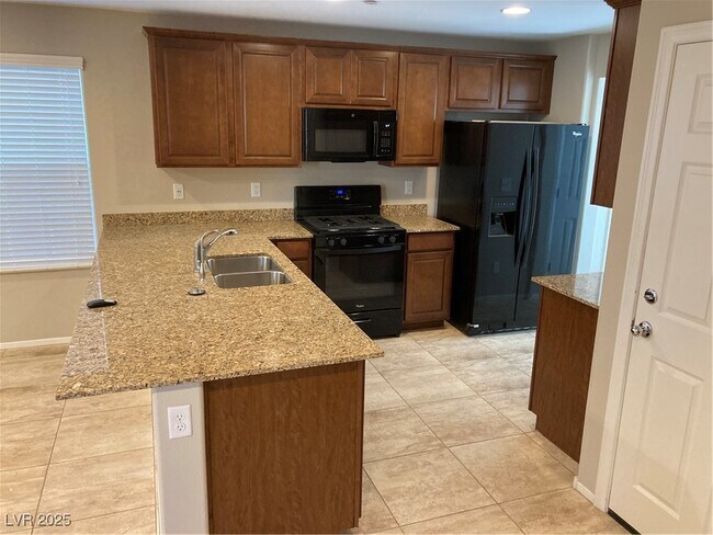 Photo - 675 Swift Eagle Ave