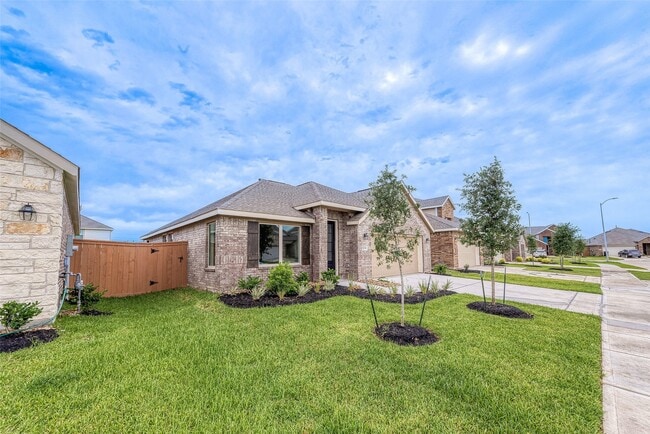 Building Photo - 27235 Henley Rdg Dr