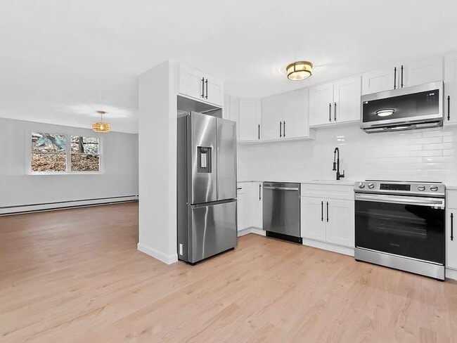 Building Photo - 773 Massachusetts Ave Rental