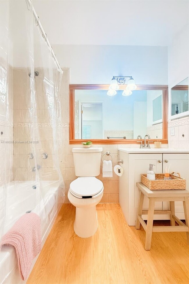 Photo - 11637 SW 117th Ct